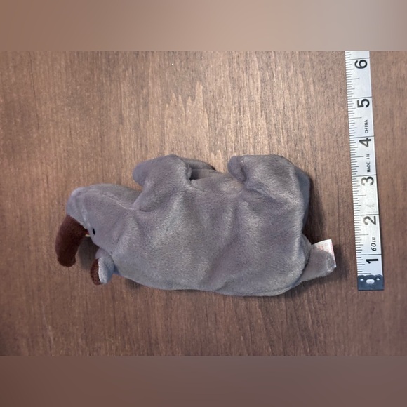 TY Beanie Babies Collection. 1996. Spike, the Gray and Brown Rhino Plush - Picture 6 of 11